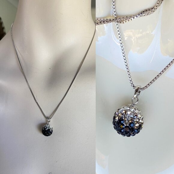 FAC Dazzling Gradient Crystal Silverstone Necklace NWT - Picture 1 of 6